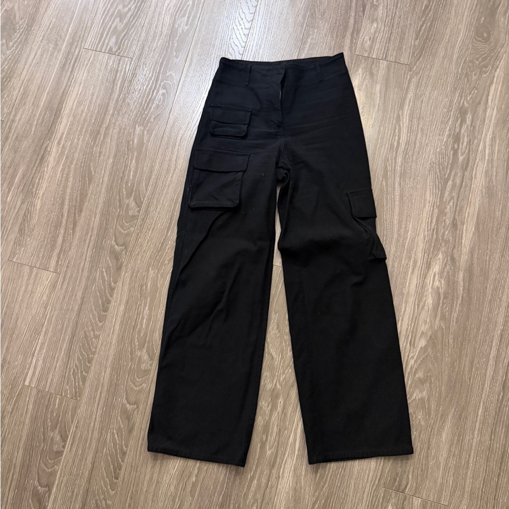 Black Wilfred Wide-Leg Cargo Pants